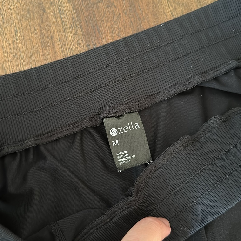 Zella soft joggers medium black - Picture 3 of 3